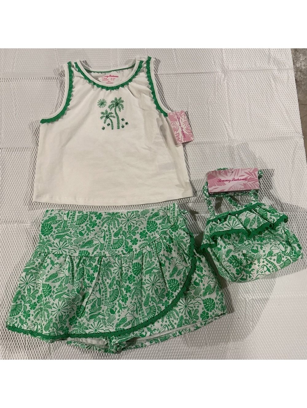 Tommy Bahama Girls' Green/White Palm Tree Tank Top, Skort, and  Purse 7-8Y